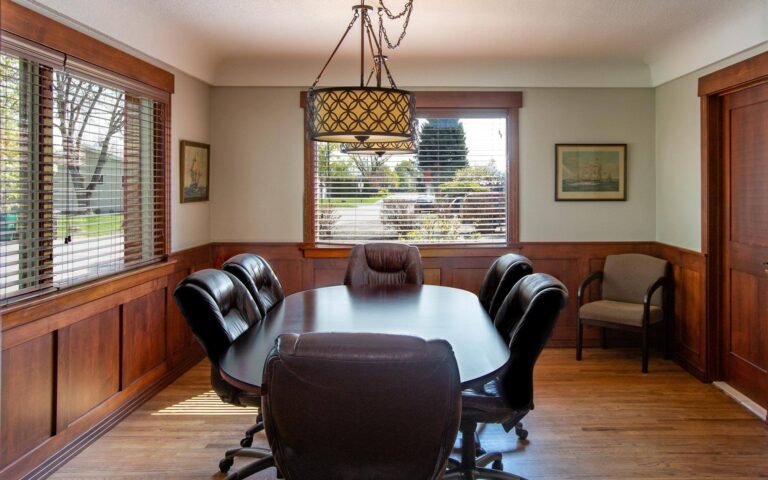 106810500 558091918190458 1432632041301573086 n 768x480