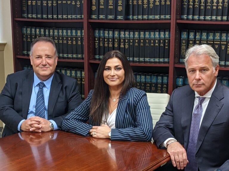 Car Accident Lawyer Philadelphia 768x572